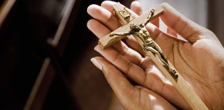 Qual é a diferença entre ser católico e ser cristão?