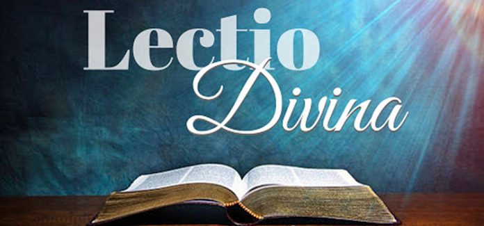 Lectio divina Lectio Divina é um exercício de escuta pessoal da Palavra de Deus