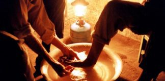 vida a serviço do evangelho, o lava pés