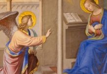 Na anunciação, o anjo Gabriel foi enviado por Deus para anunciar a Maria que Ela seria a mãe de Jesus