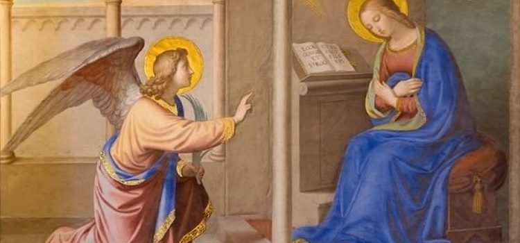 Na anunciação, o anjo Gabriel foi enviado por Deus para anunciar a Maria que Ela seria a mãe de Jesus