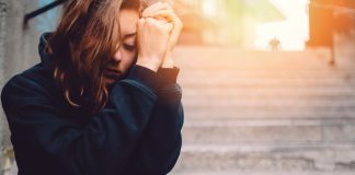 Cometer pecado: como superar e recomeçar com humildade e fé