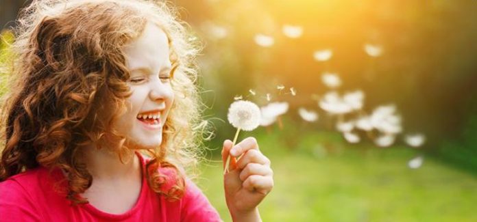 Deus conhece nosso coraçao Deus conhece nosso coração: A Felicidade Vem da Honestidade